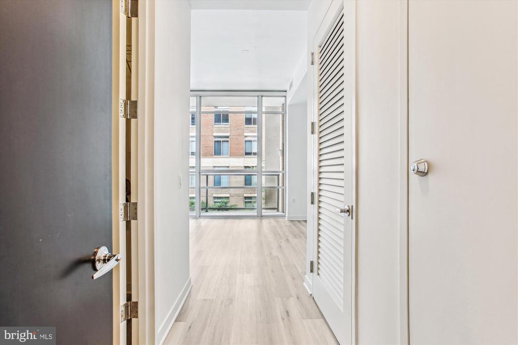 12025 NEW DOMINION PARKWAY 305