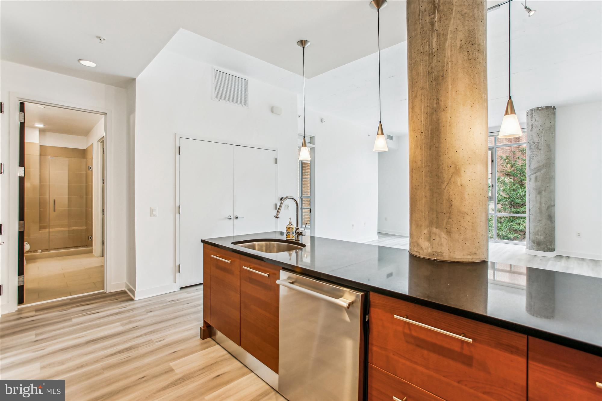 12025 NEW DOMINION PARKWAY 305