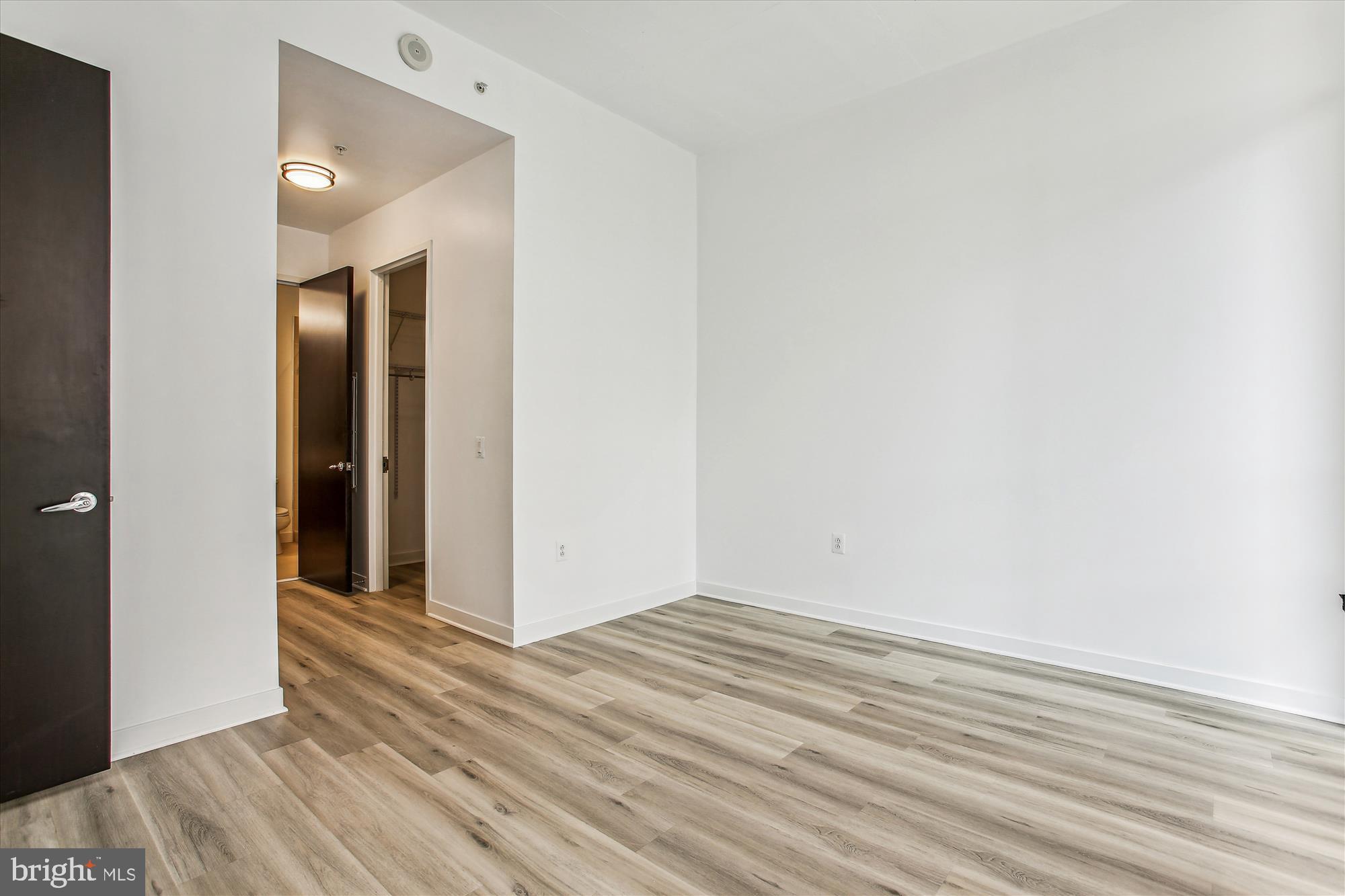 12025 NEW DOMINION PARKWAY 305