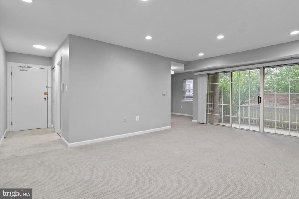 1931 WILSON LANE 101