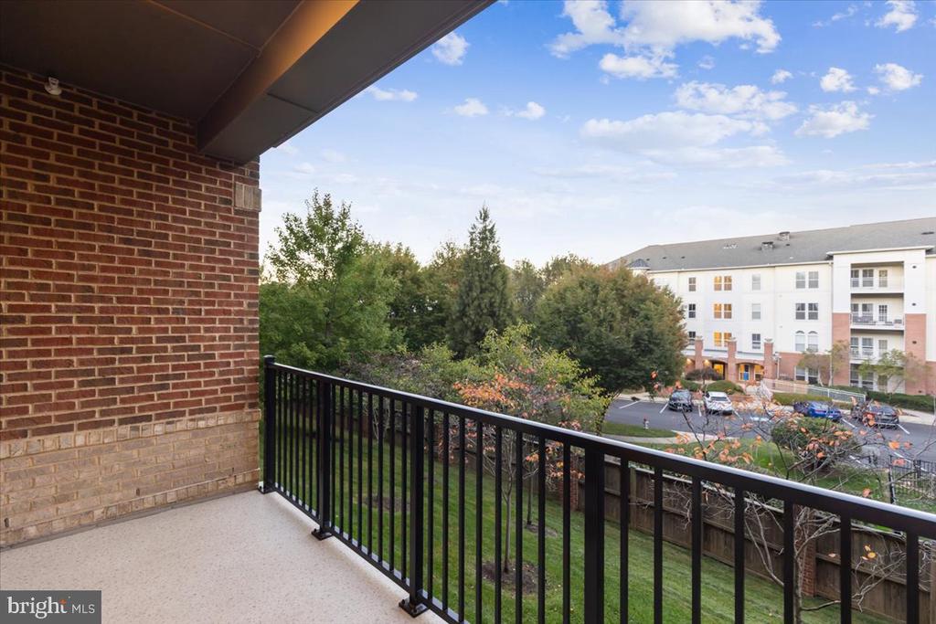 2907 BLEEKER STREET 3-106