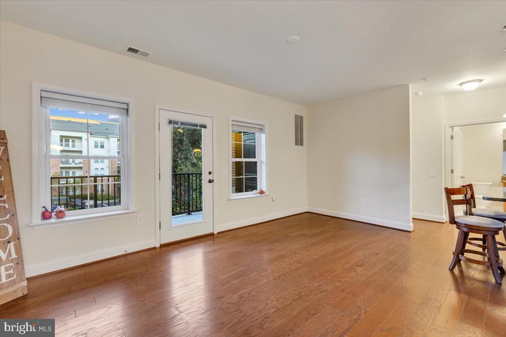 2907 BLEEKER STREET 3-106