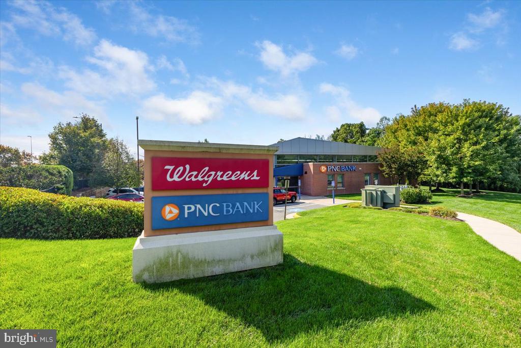 2907 BLEEKER STREET 3-106