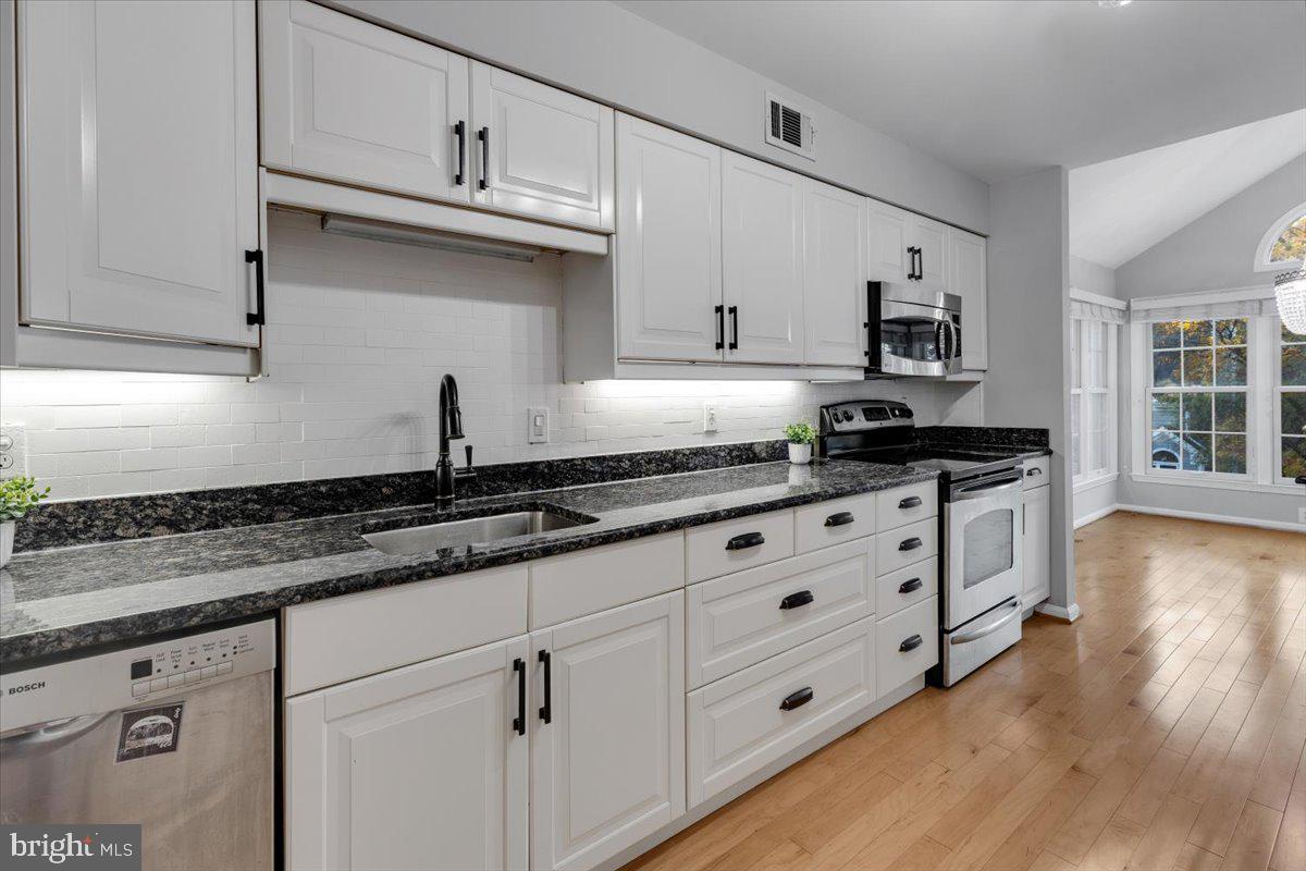 1534 CHURCH HILL PLACE