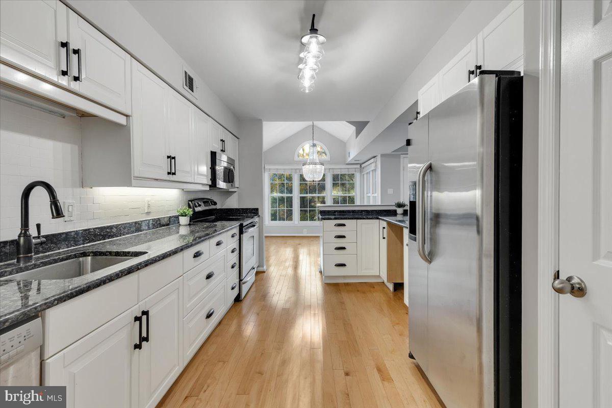 1534 CHURCH HILL PLACE