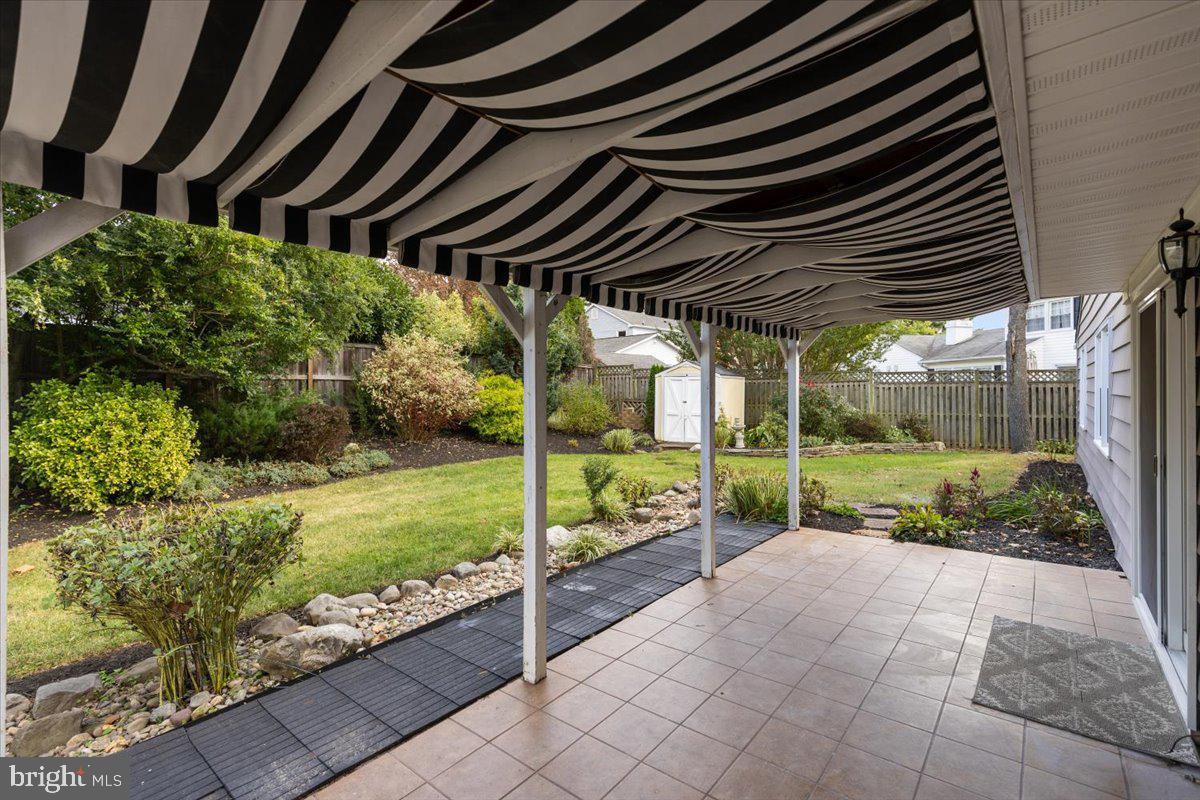 4133 POINT HOLLOW LANE