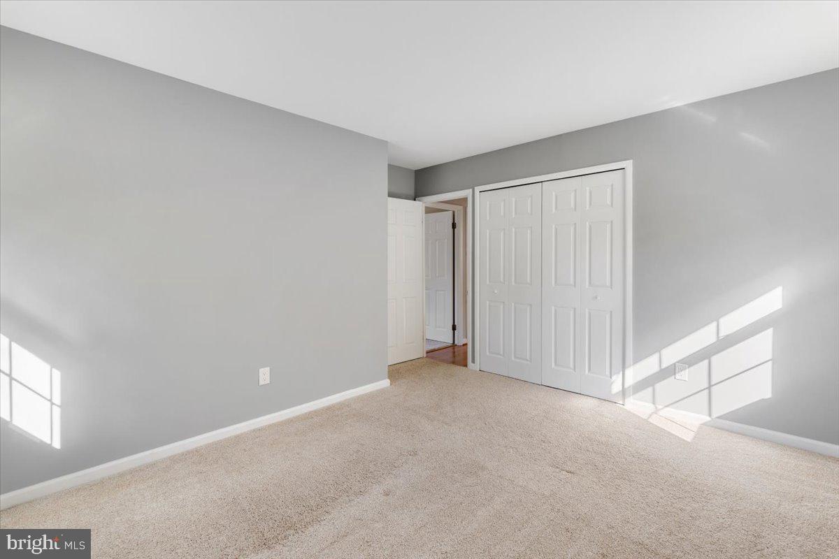 4133 POINT HOLLOW LANE