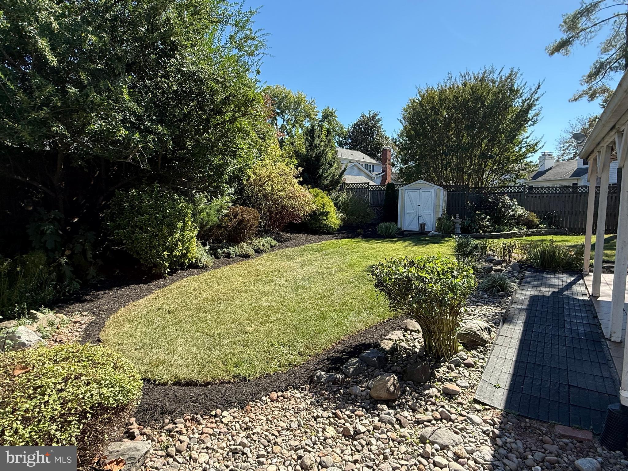 4133 POINT HOLLOW LANE