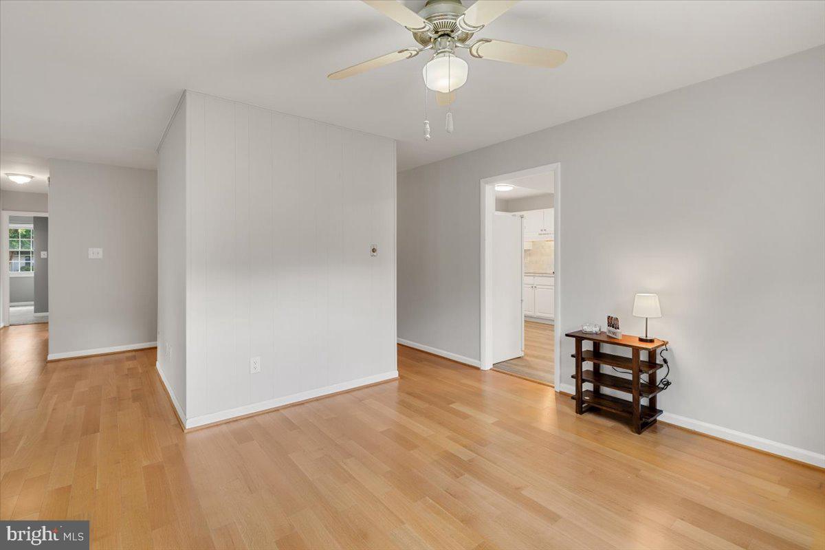 4133 POINT HOLLOW LANE