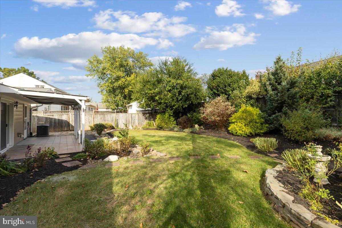 4133 POINT HOLLOW LANE