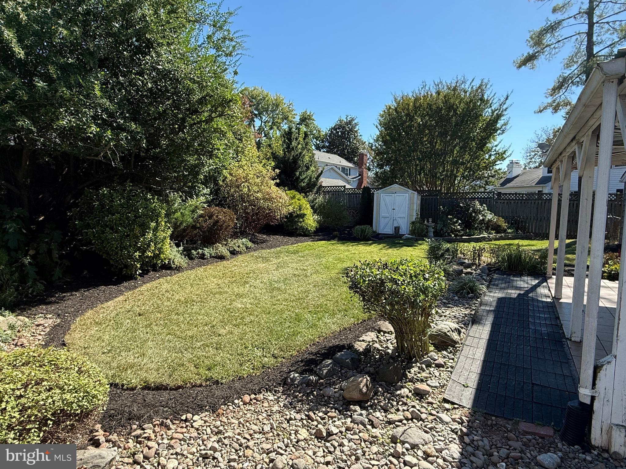 4133 POINT HOLLOW LANE