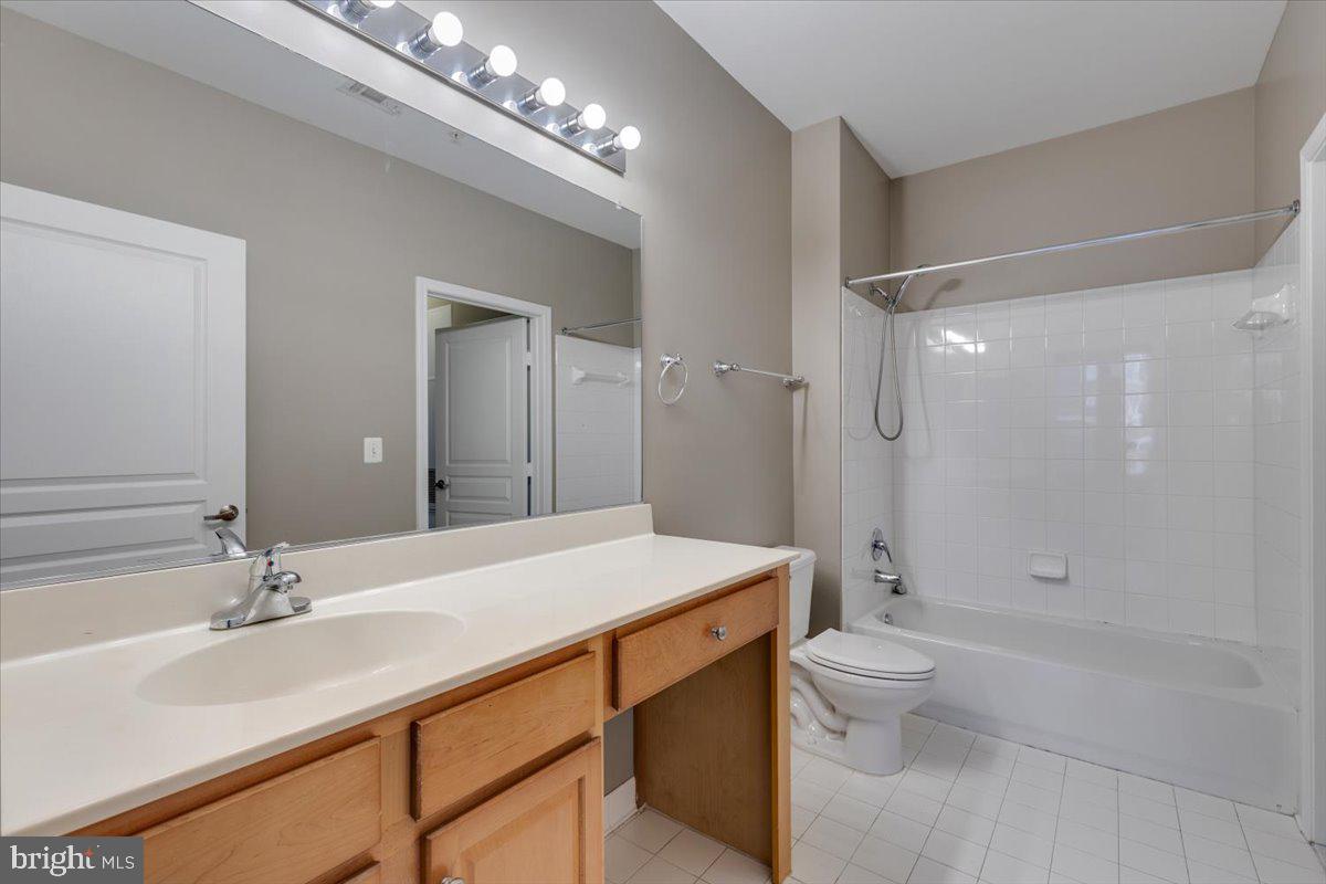 12001 MARKET STREET 257