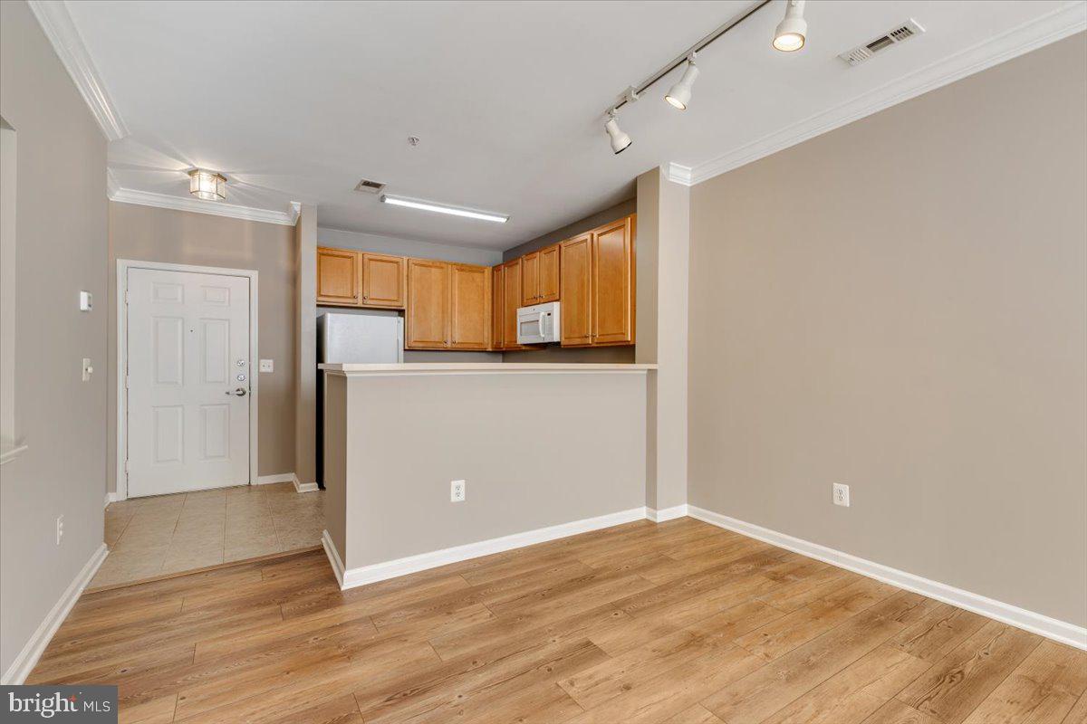 12001 MARKET STREET 257