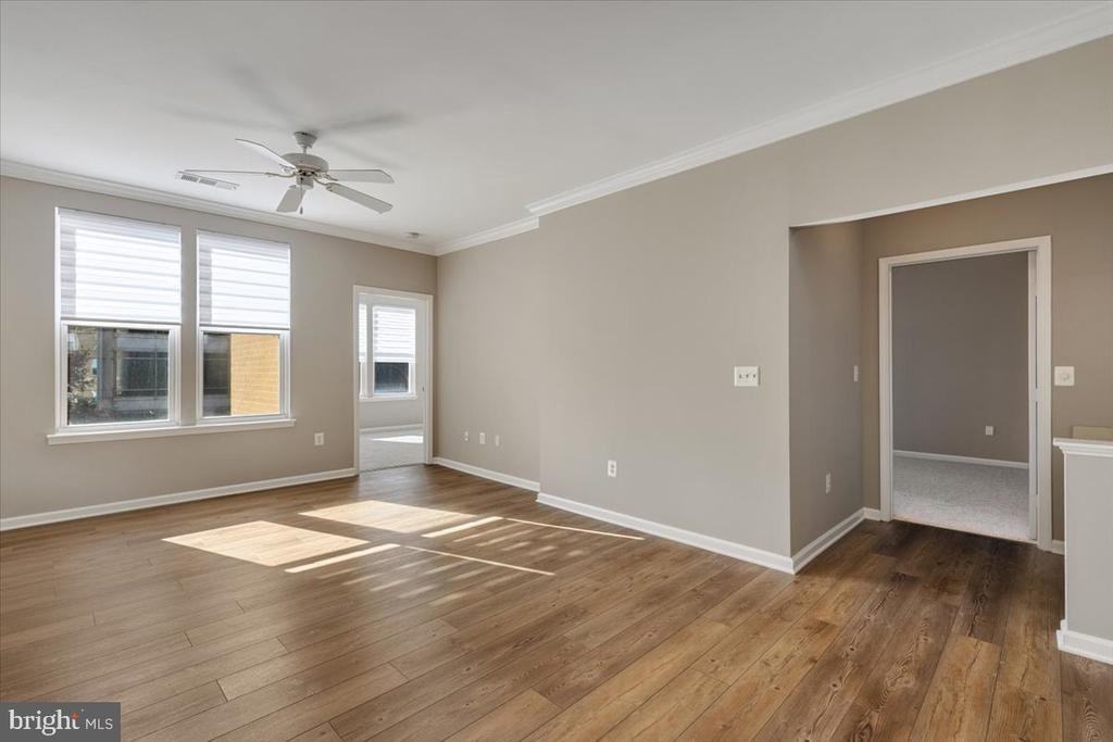 12001 MARKET STREET 257