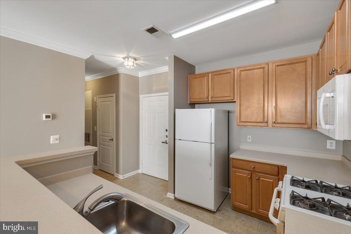 12001 MARKET STREET 257