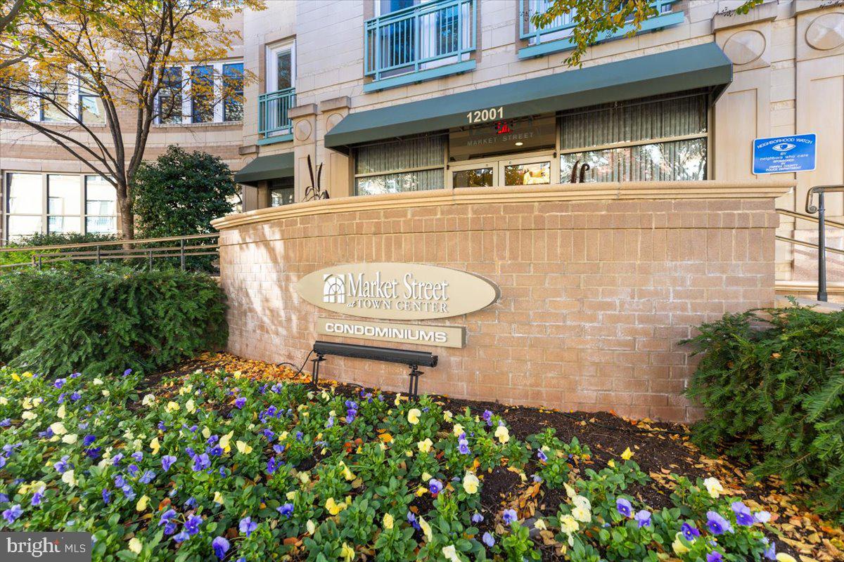 12001 MARKET STREET 257