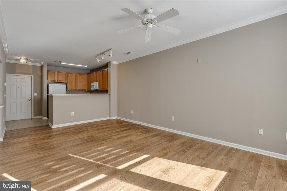 12001 MARKET STREET 257