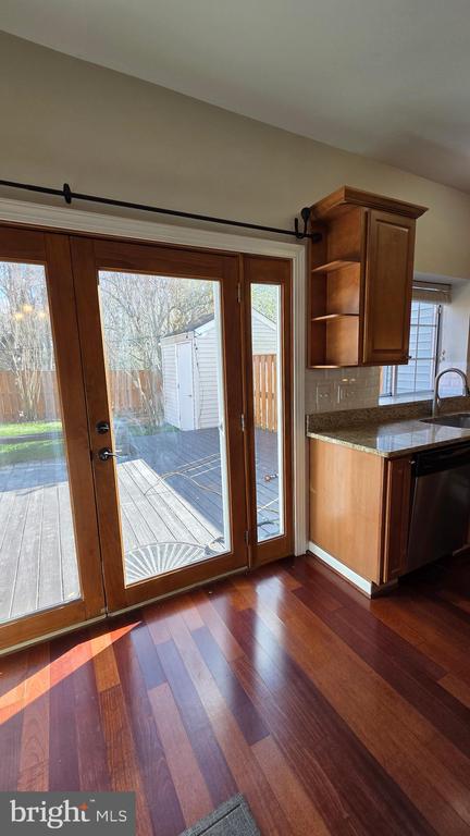 7114 WESTFIELD COURT