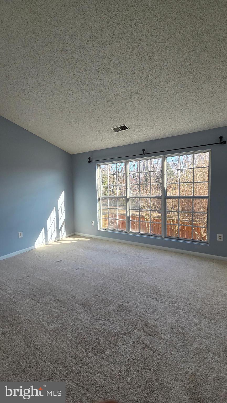 7114 WESTFIELD COURT