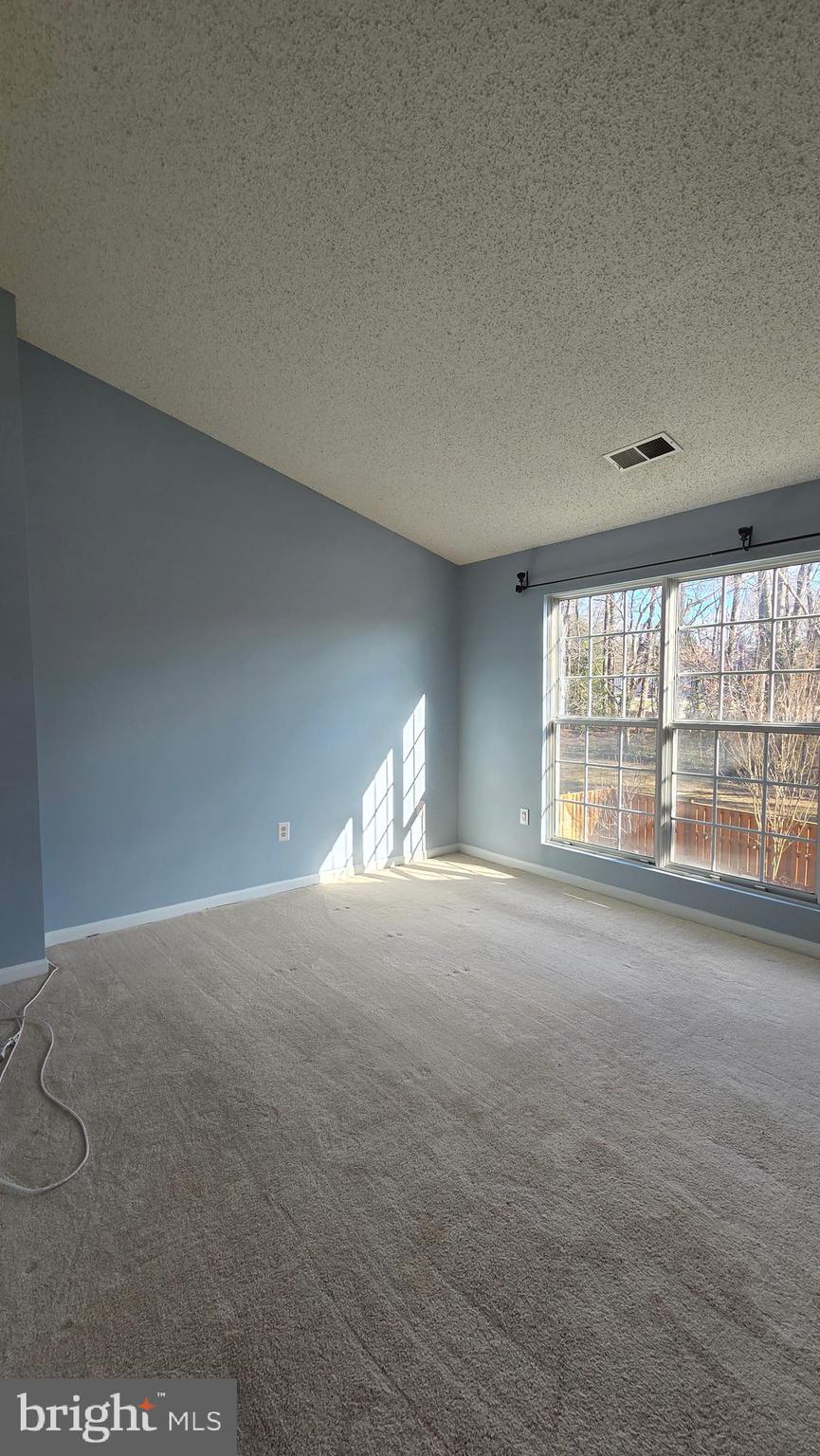 7114 WESTFIELD COURT