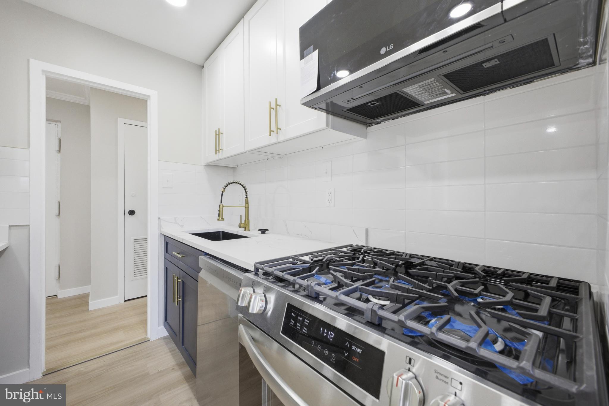 6001 ARLINGTON BOULEVARD 304