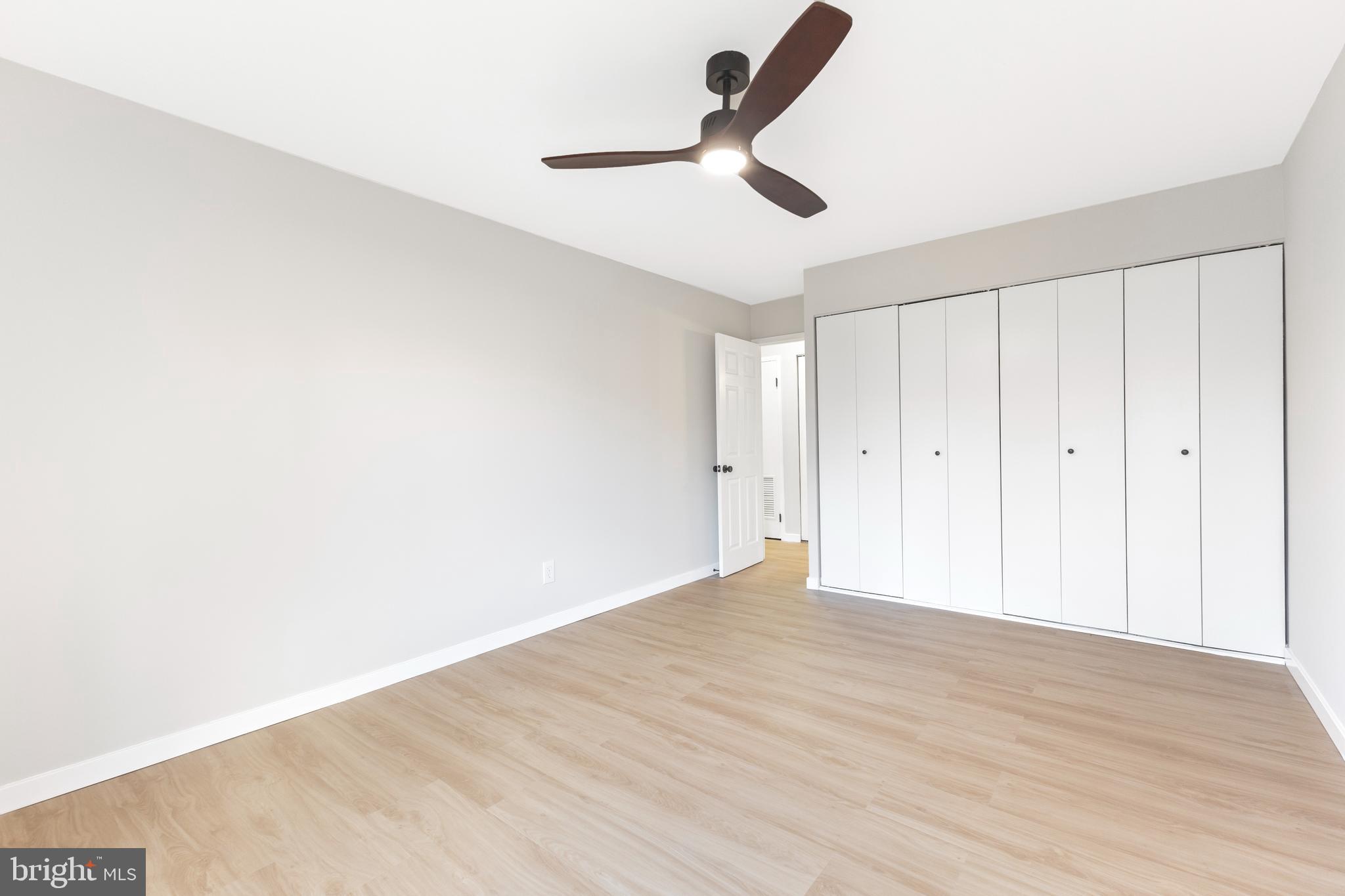 6001 ARLINGTON BOULEVARD 304