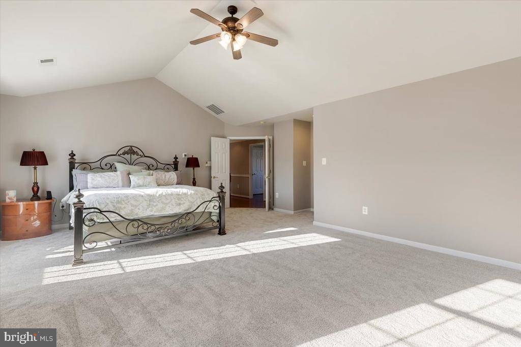 13714 MONET COURT