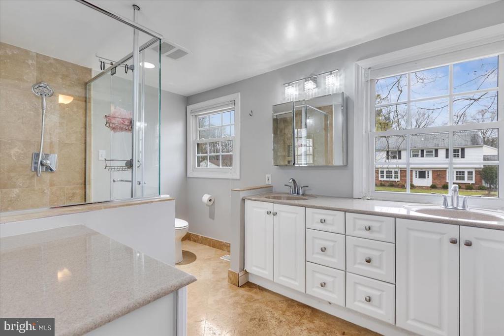13113 MADONNA LANE