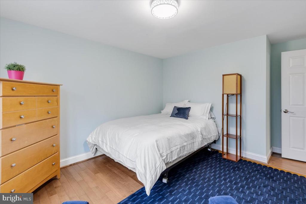13113 MADONNA LANE