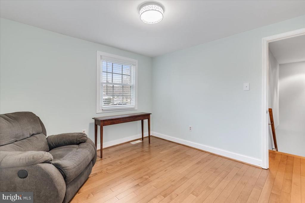 13113 MADONNA LANE