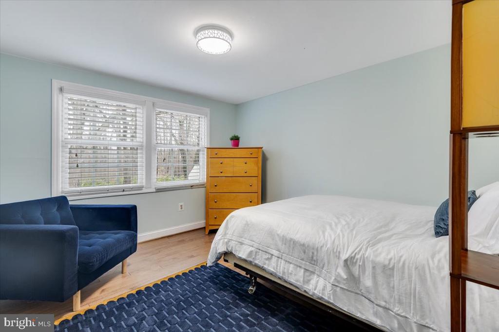 13113 MADONNA LANE