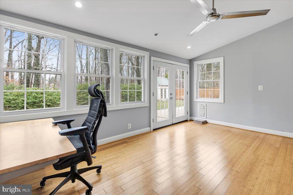 13113 MADONNA LANE
