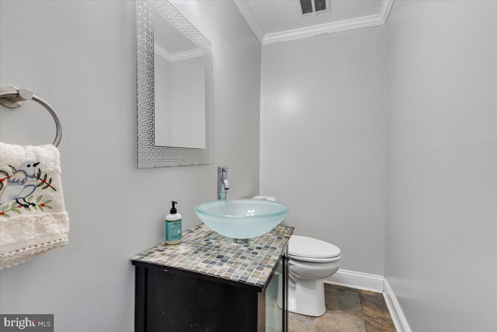 13113 MADONNA LANE