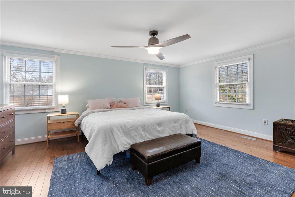 13113 MADONNA LANE