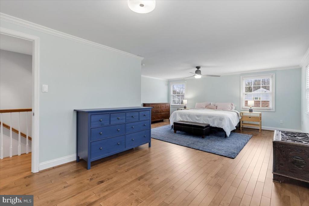 13113 MADONNA LANE