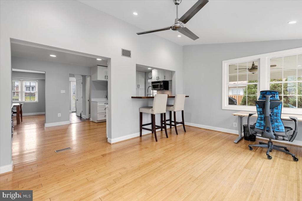 13113 MADONNA LANE