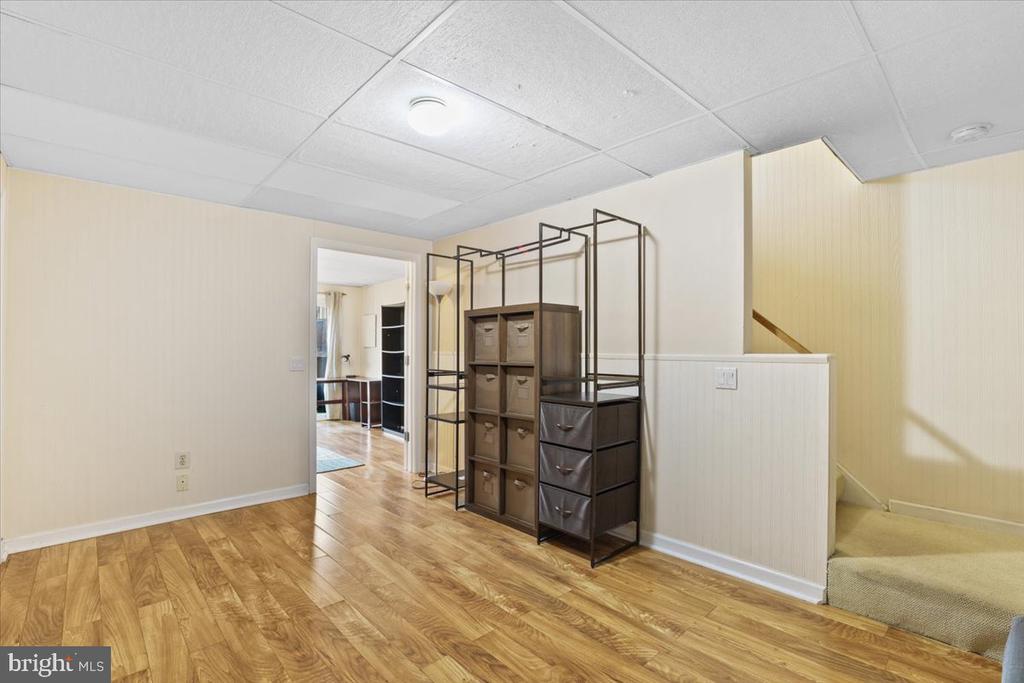 6511 OLD CARRIAGE LANE