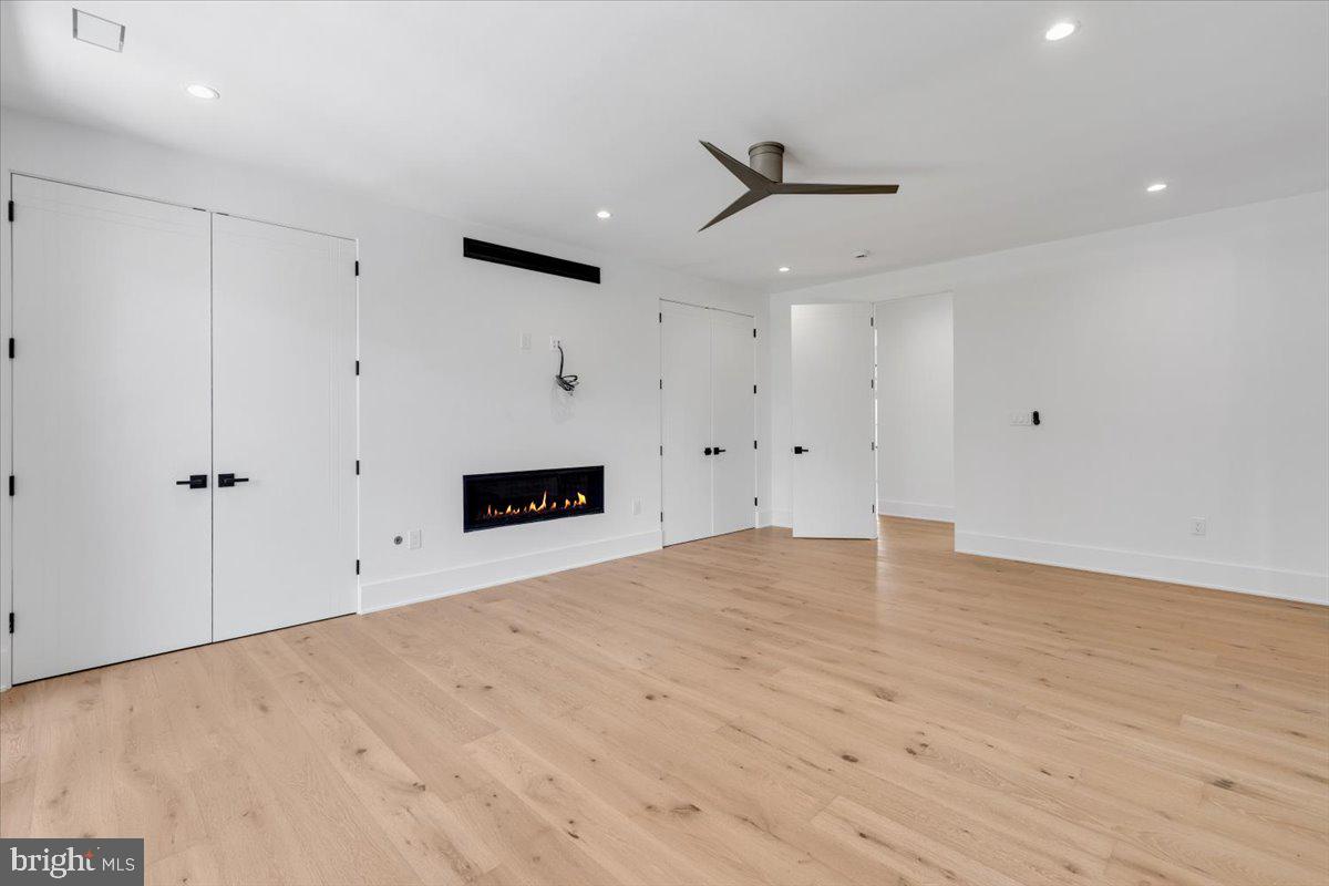 1002 AVERY COURT SW
