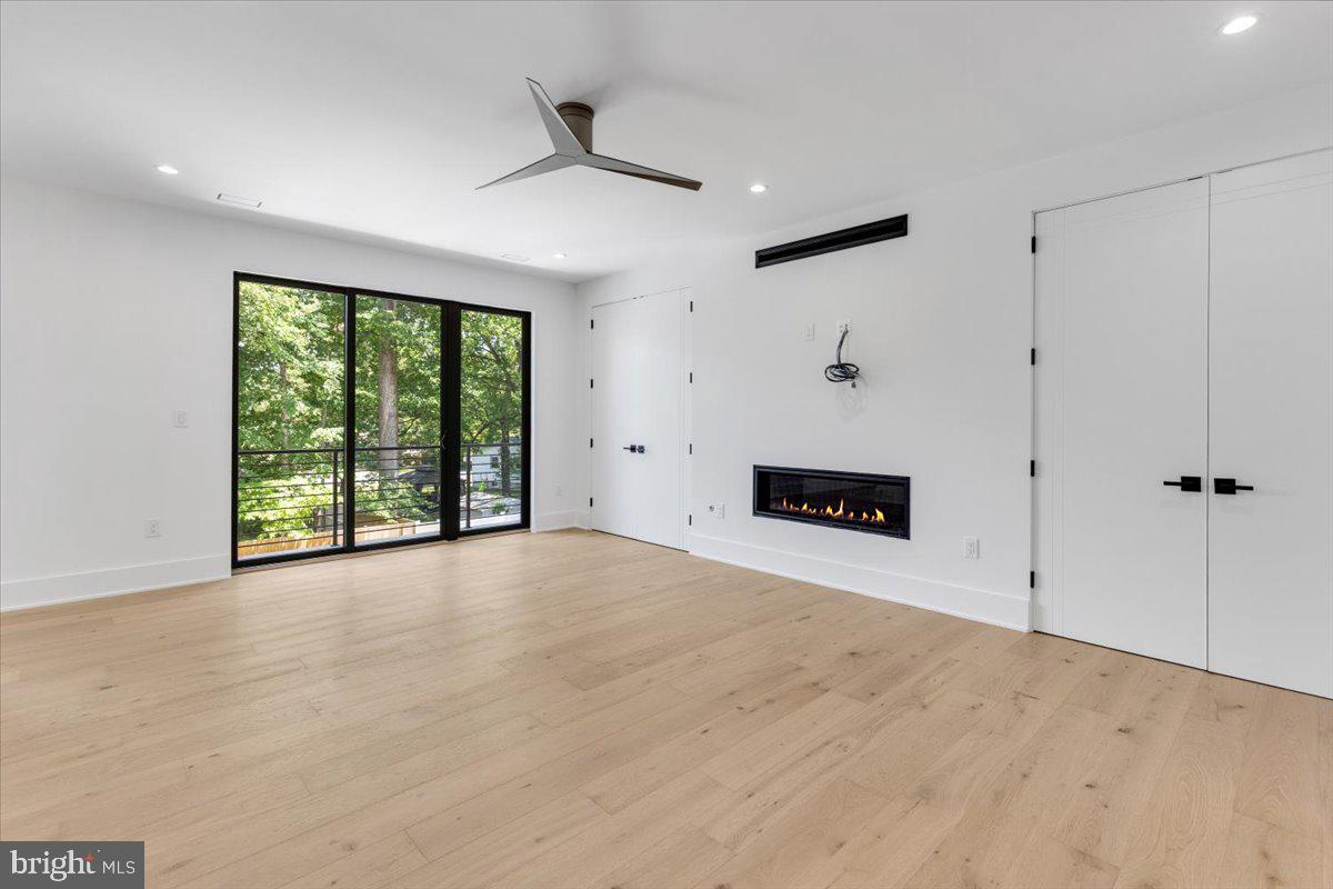 1002 AVERY COURT SW