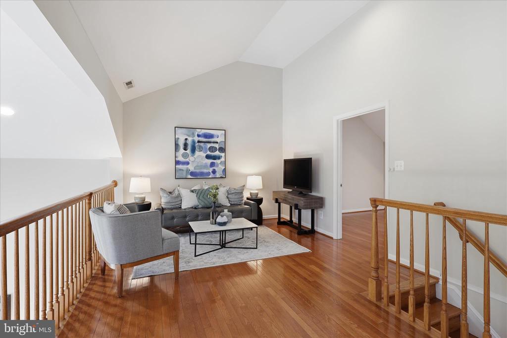 6256 WOODFAIR DRIVE