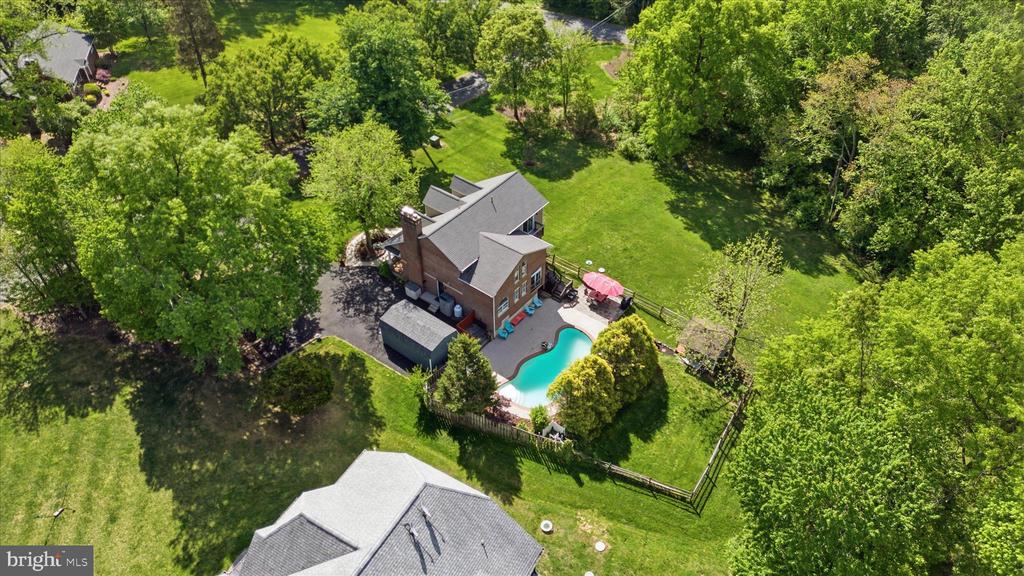 6256 WOODFAIR DRIVE