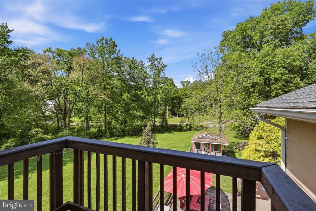 6256 WOODFAIR DRIVE