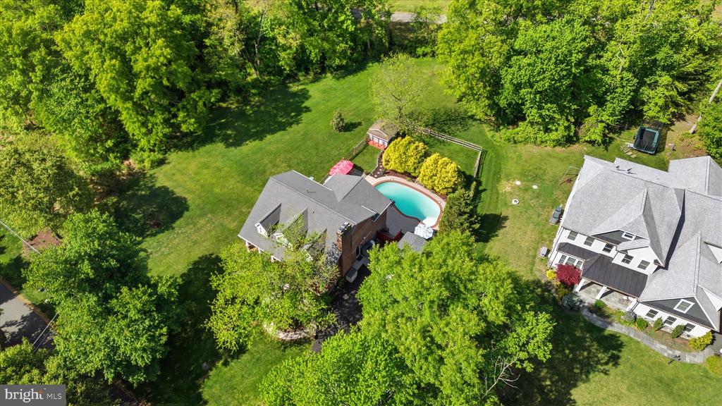 6256 WOODFAIR DRIVE