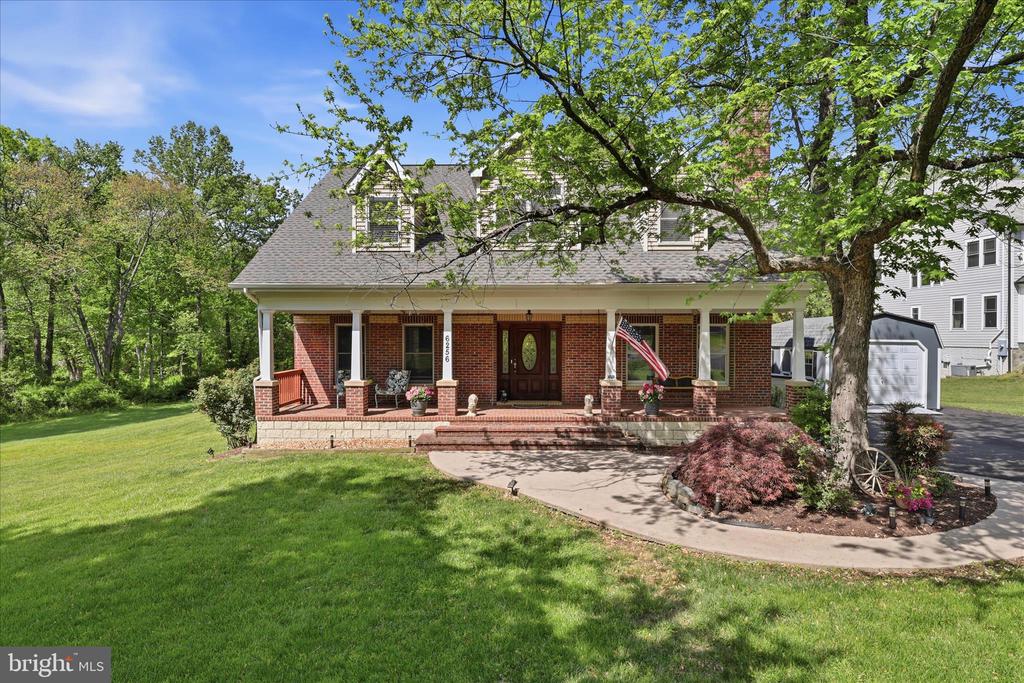 6256 WOODFAIR DRIVE