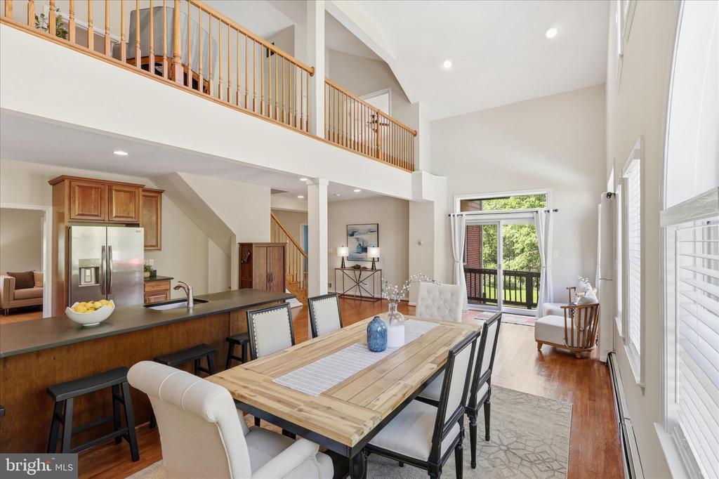 6256 WOODFAIR DRIVE