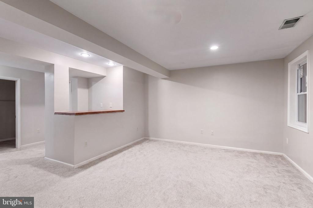 7932 PEBBLE BROOK COURT