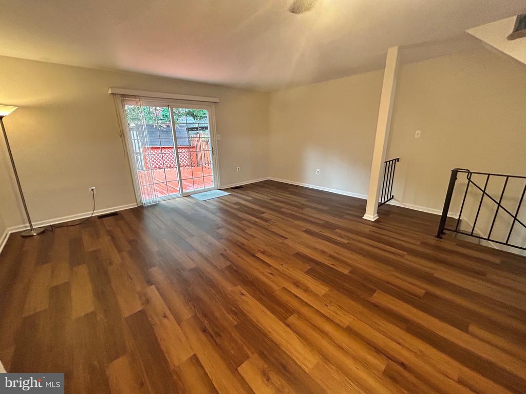 7932 PEBBLE BROOK COURT