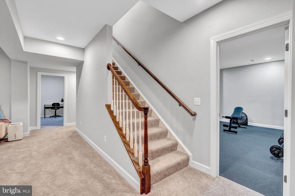 3961 WOODBERRY MEADOW DRIVE
