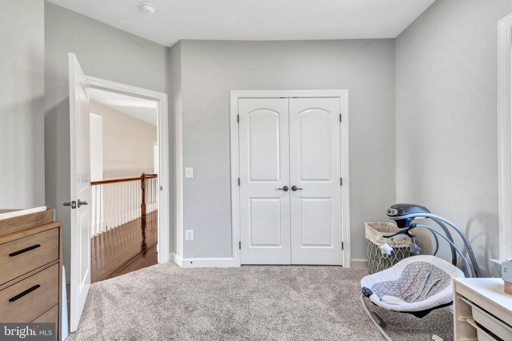 3961 WOODBERRY MEADOW DRIVE