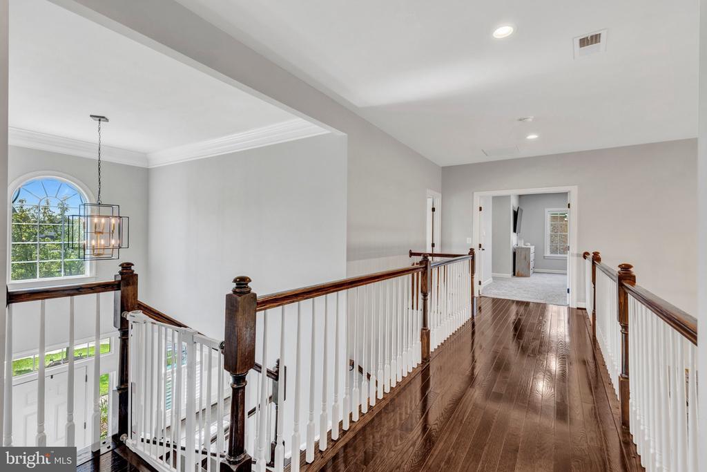 3961 WOODBERRY MEADOW DRIVE